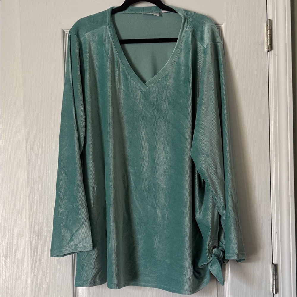 Belle by Kim Gravel Elegant Teal V-Neck Women's Top Size 5X